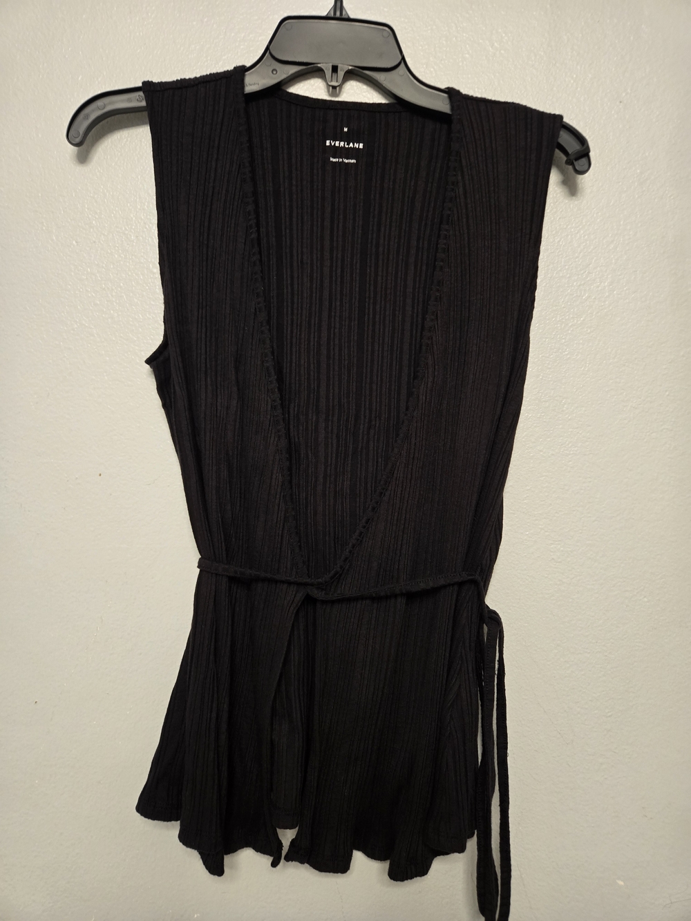 Everlane Black Sleeveless Top